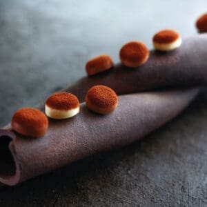 Raw chocolate bites